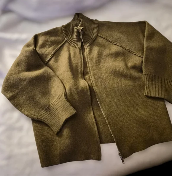 Zippered Mock Neck Cardigan ▪︎ Army Green ▪︎ LG - Picture 11 of 16